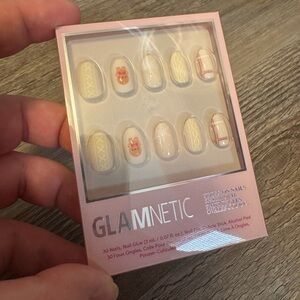 Glamnetic Press-On Nails